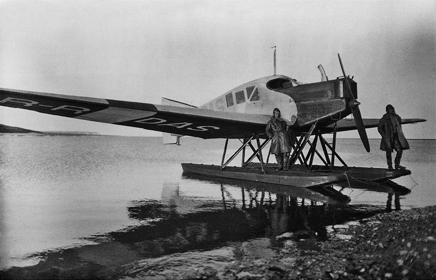 First flights in the Arctic sky